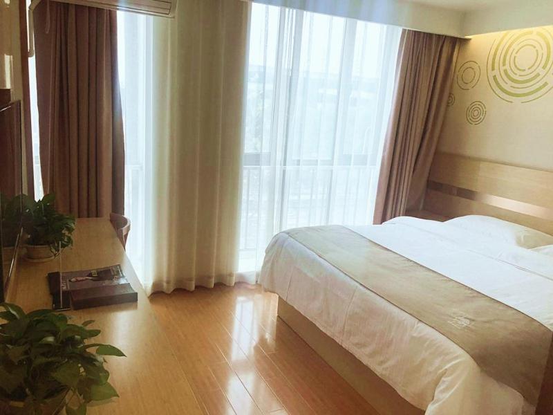 Greentree Inn Shanghai Minhang District Beiqiao Subway Station Express Hotel Eksteriør billede