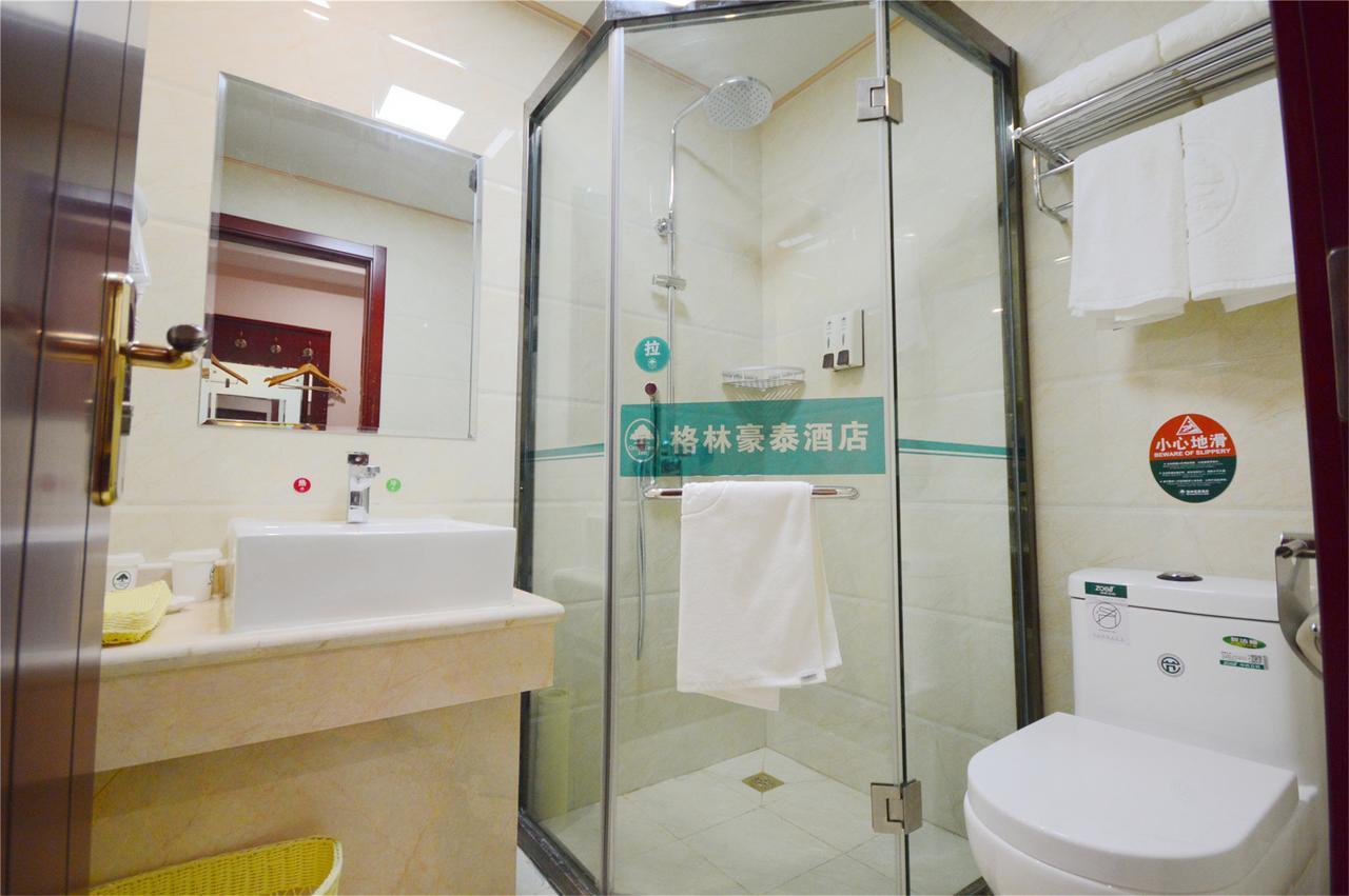 Greentree Inn Shanghai Minhang District Beiqiao Subway Station Express Hotel Eksteriør billede