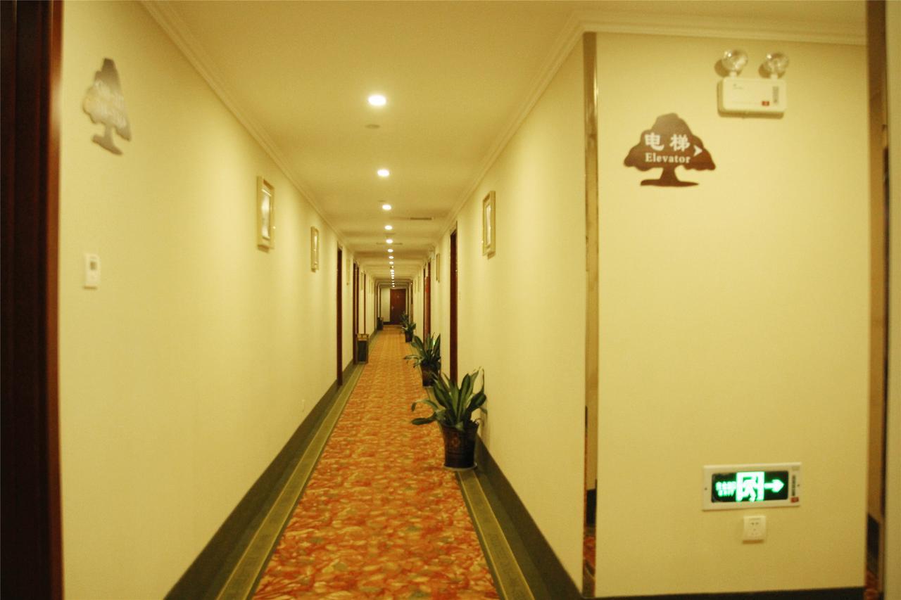 Greentree Inn Shanghai Minhang District Beiqiao Subway Station Express Hotel Eksteriør billede