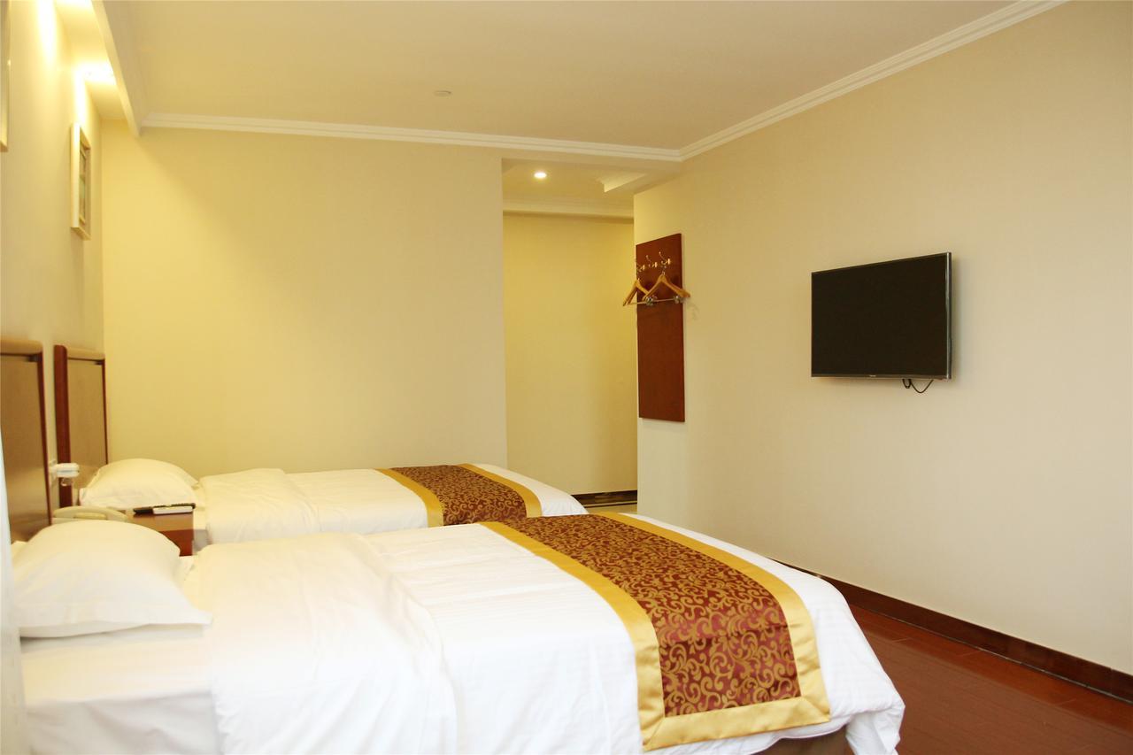 Greentree Inn Shanghai Minhang District Beiqiao Subway Station Express Hotel Eksteriør billede